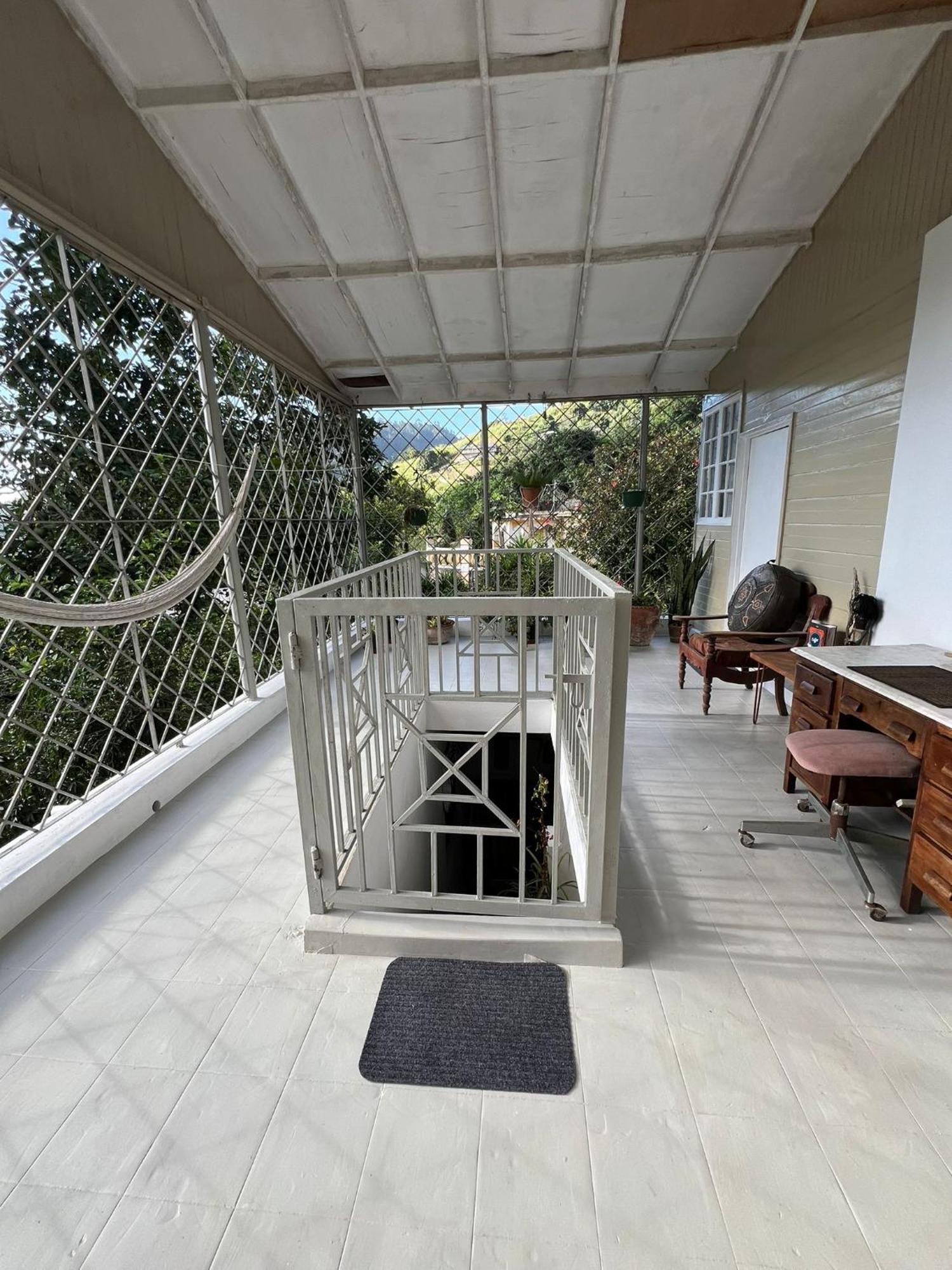 Adella'S Blue Mountain Coffee Farmstay Kingston Exterior photo